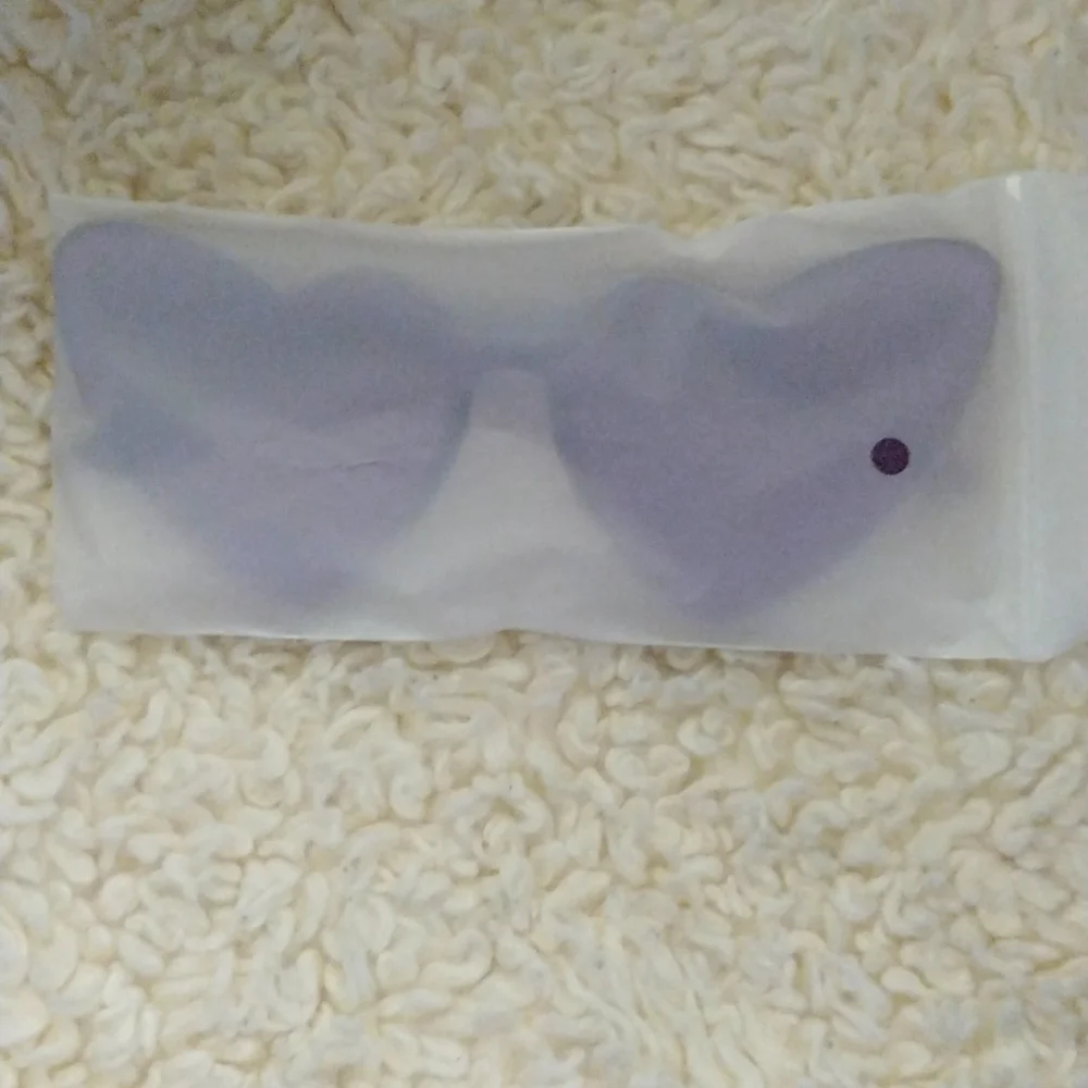 NWOT- Purple Cat Eye Sunglasses